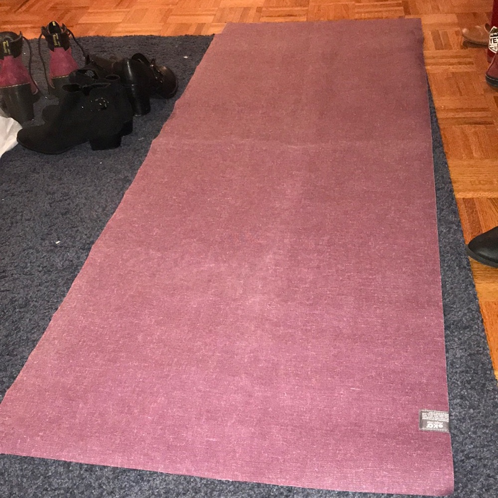 eko superlite travel yoga mat - manduka